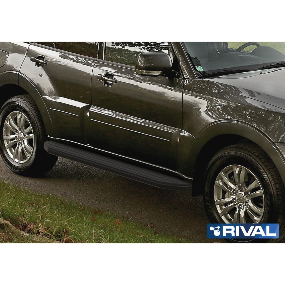 Порог-площадка "Premium-Black" A173ALB + комплект крепежа, RIVAL, Mitsubishi Pajero IV 2006-2011-2014-